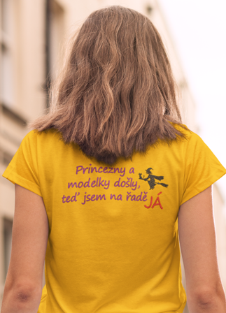 Tričko čarodějnice -Princezny a modelky konečně došly, teď už jsem na řadě já